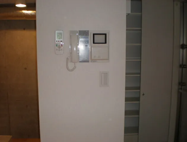 Silverado Springs - Interior - ["Rectangle", "Fixture", "Wood"]
