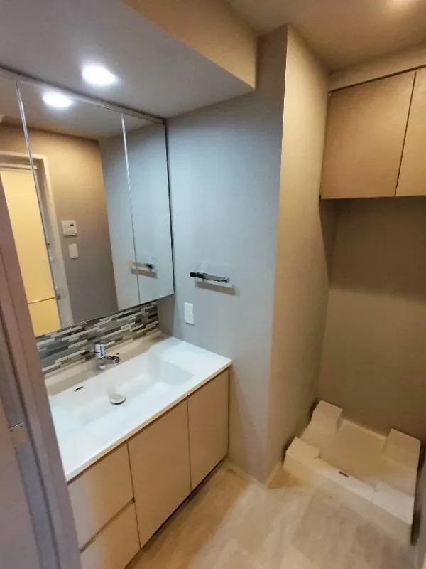 Season Flats Shin-Okachimachi East - Interior - ["Flooring", "Floor", "Interior design"]