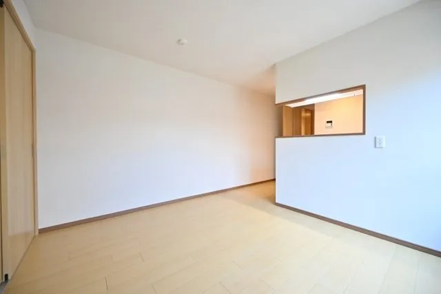 CENTRAL GARDEN RESIDENCE TOKYO - Interior - ["Flooring", "Floor", "Wall"]