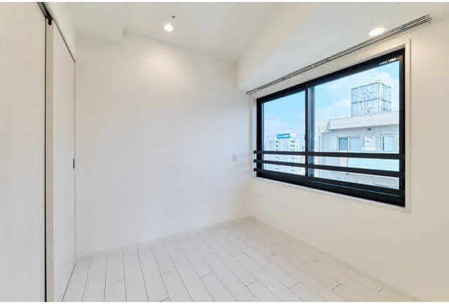 V-Style Iriya - Interior - ["Ceiling", "Flooring", "Floor"]