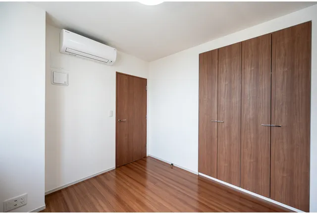 Comforia Ikebukuro DEUX - Interior - ["Brown", "Property", "Fixture"]