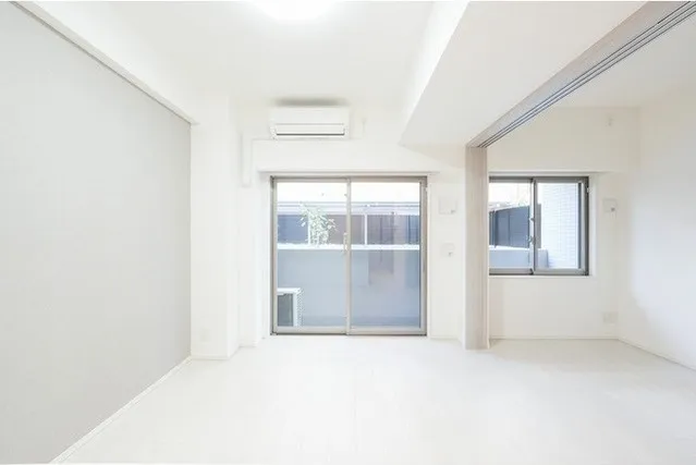 BPR Residence Oshima - Interior - ["Ceiling", "Flooring", "Floor"]