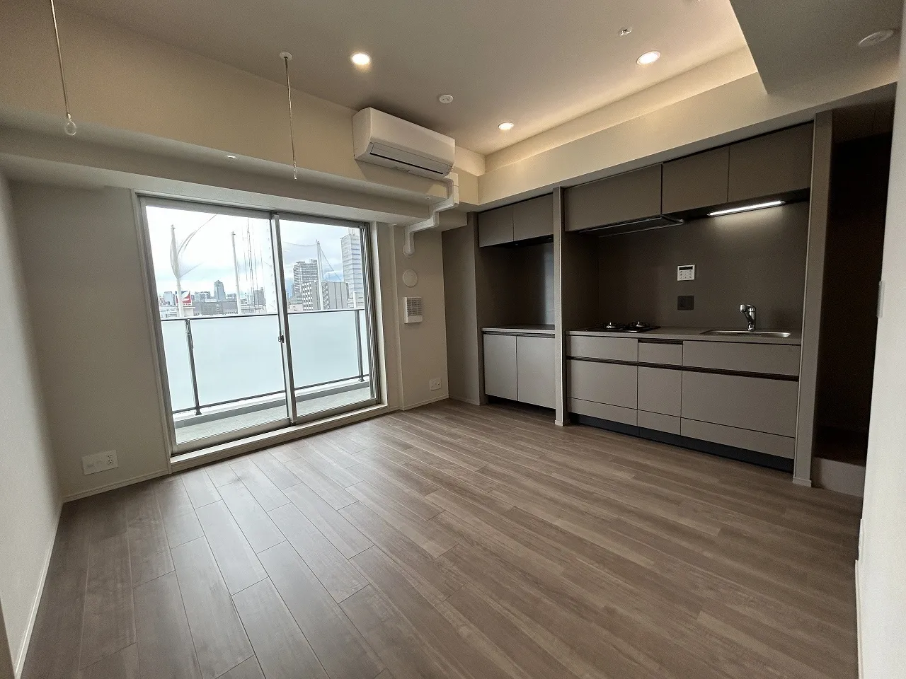 Blanchiesta Kiba - Interior - ["Flooring", "Floor", "Wood flooring"]