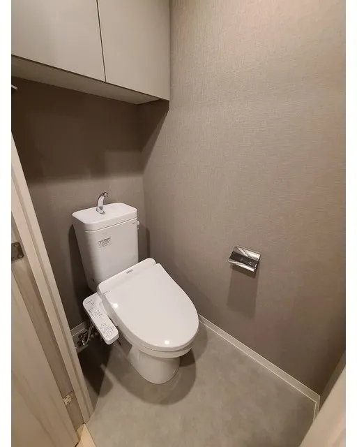 CAVANA Shinjuku Natsumesaka - Interior - ["Toilet seat", "Toilet", "Plumbing fixture"]