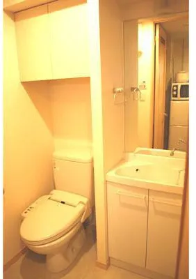Residia Omori - Interior - ["Floor", "Flooring", "Plumbing fixture"]