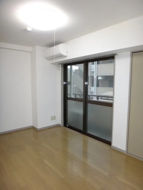 MY Heights Hongo - Interior - ["Flooring", "Floor", "Ceiling"]