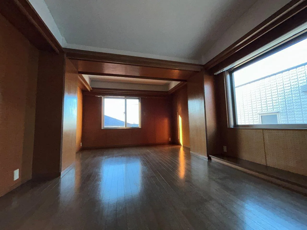 Aikawa Residence - Interior - ["Wood", "Floor", "Flooring"]