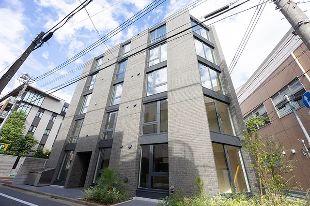 EDIT Nishi-Ikebukuro - Exterior - ["Apartment", "Condominium", "Overhead power line"]