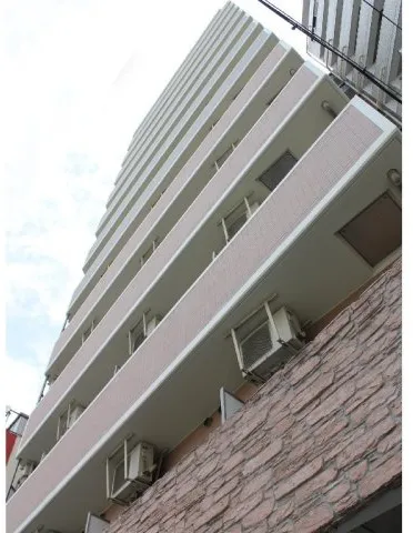 Main Stage: In Front Of Honkomagome Station - Exterior - []