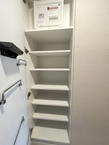 Proud Flat Honjo Azumabashi - Interior - ["Shelf", "Shelving", "Gas"]