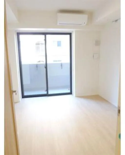 Park Axis Kamata Station Gate - Interior - ["Floor", "Tile Flooring"]