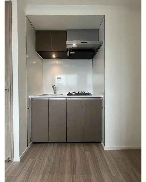 Belle Face Sangenjaya - Interior - ["Cabinetry", "Building", "Furniture"]