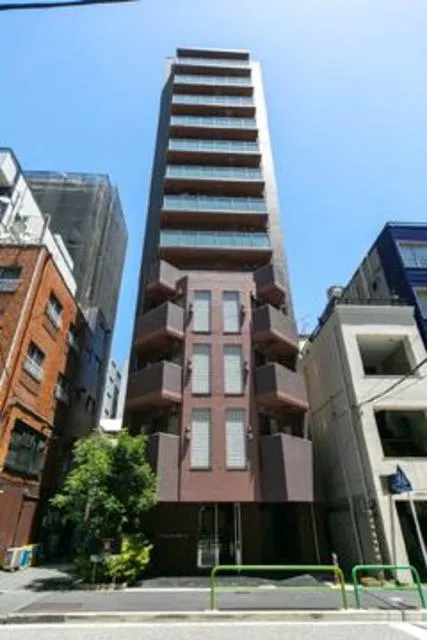 La Vie Lente Ochanomizu - Exterior - ["Building", "Sky", "Window"]