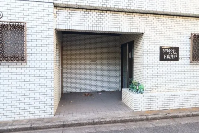 Excellent Heim Shimotakaido - Exterior - ["Wall", "Composite material", "Door"]