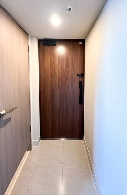 Royal Parks Ariake - Interior - ["Flooring", "Wood", "Floor"]