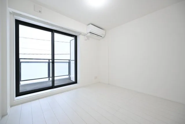 The Residence Nihonbashi - Interior - ["Floor", "Flooring", "Ceiling"]