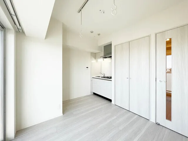 Orchid Residence Nishioi - Interior - ["Flooring", "Floor", "Ceiling"]