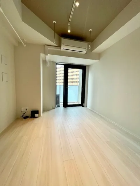 Residia Minami Shinagawa Place - Interior - ["Flooring", "Wood", "Floor"]