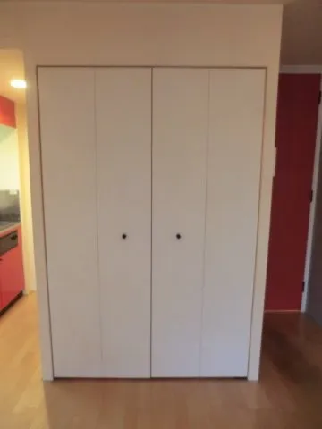 Blanche Shin-Nakano - Interior - ["Cabinetry", "Wardrobe", "Wood"]