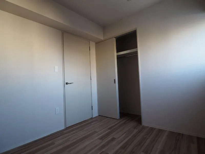 One Roof Residence Ueno Okachimachi - Interior - ["Building", "Door", "Fixture"]