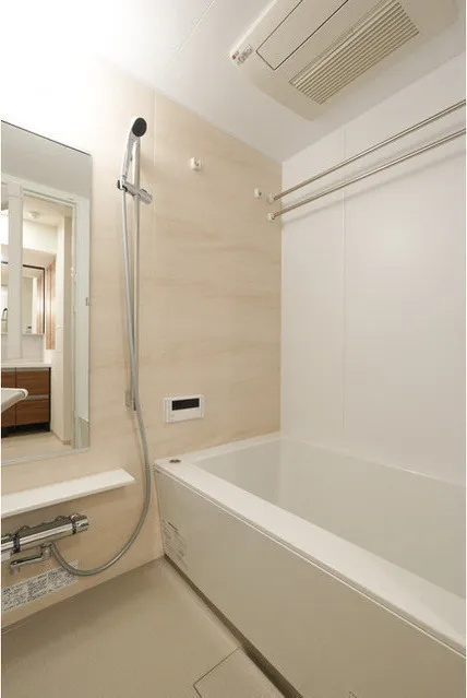 La Tierra Otorii - Interior - ["Flooring", "Plumbing fixture", "Floor"]