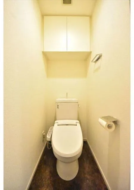 Harmony Residence Ikebukuro - Interior - ["Toilet seat", "Flooring", "Floor"]