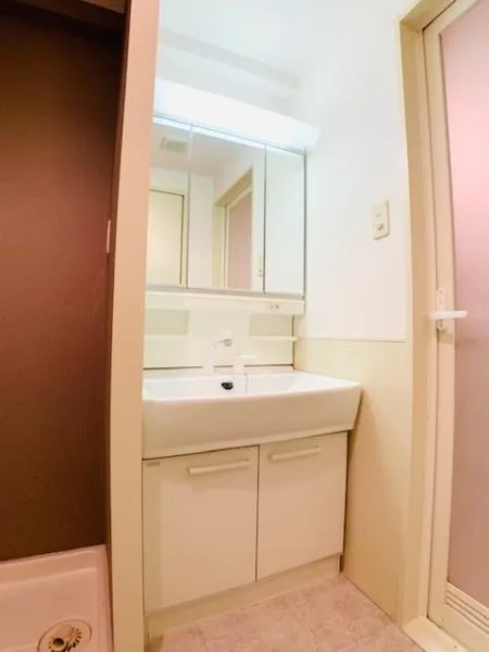 Green Hills Mejiro - Interior - ["Flooring", "Floor", "Interior design"]