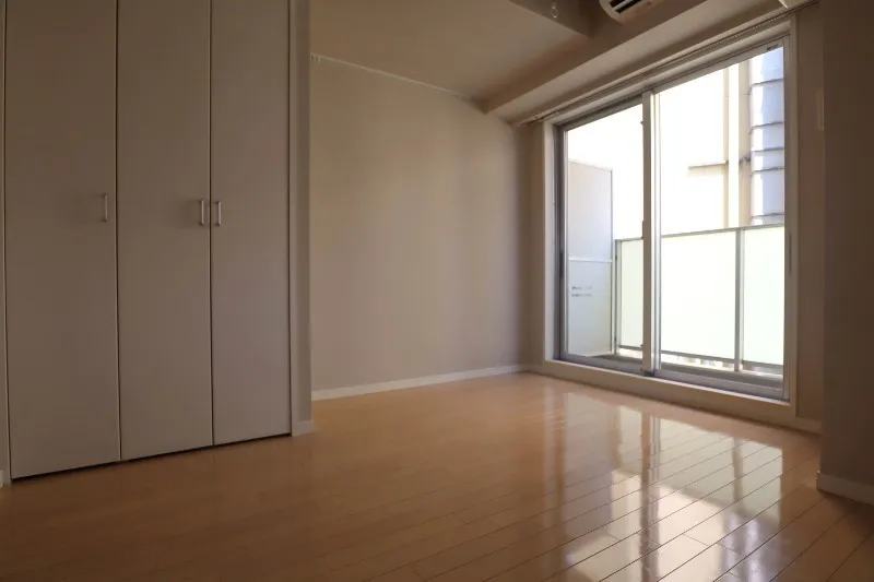 Castalia Omori II - Interior - ["Flooring", "Floor", "Wood"]