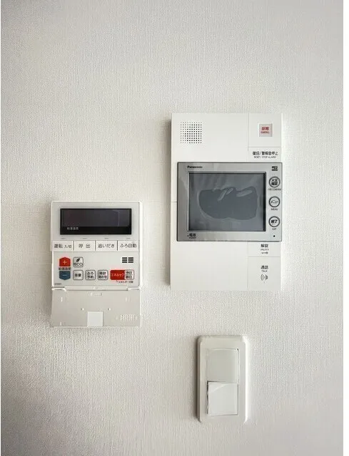 Urbanex Asakusabashi Front - Interior - ["Electronic device", "Technology", "Machine"]