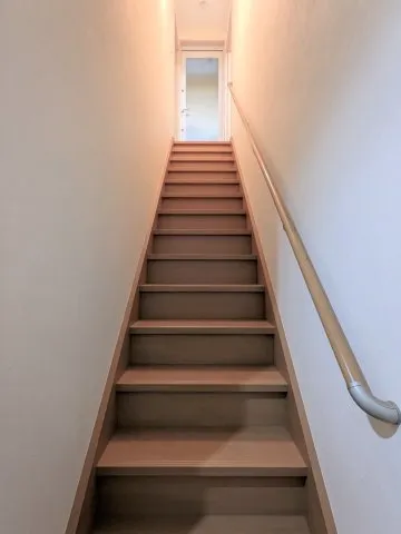 Seraphim - Interior - ["Wood", "Stairs", "Flooring"]