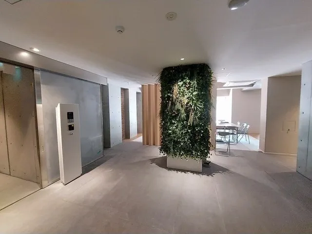 Comforia Higashi-Shinjuku - Exterior - ["Flooring", "Floor", "Interior design"]