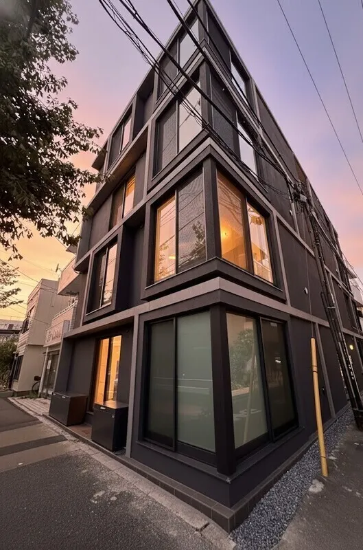 Trias111 - Exterior - ["Apartment", "Commercial building", "Condominium"]