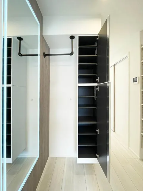 CASA GRAZIE Nishi-Ojima - Interior - ["Wood", "Interior design", "Flooring"]