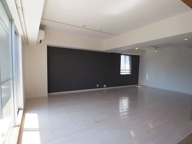 Residia Kita Shinjuku - Interior - ["Fixture", "Hall", "Interior design"]