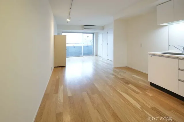 Uni Terrace Sangenjaya - Interior - ["Property", "Cabinetry", "Fixture"]