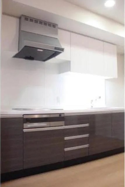 The Tokyo Towers Midtower - Interior - ["Countertop", "Property", "Furniture"]