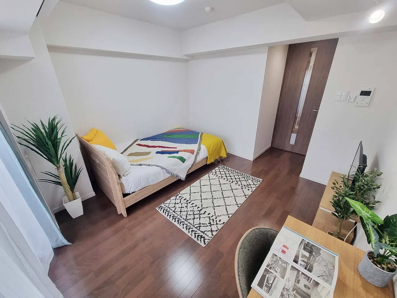 Mynavi STAY Hon-Haneda - Interior - ["Flooring", "Floor", "Interior design"]