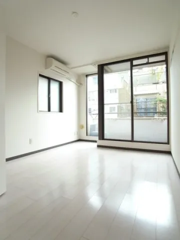 Garden Place Ichigaya - Interior - ["Floor", "Flooring", "Apartment"]