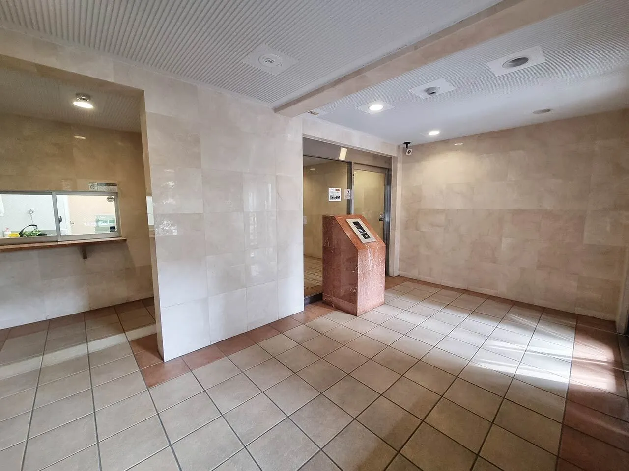 Mynavi STAY Higashioi - Exterior - ["Flooring", "Floor", "Ceiling"]