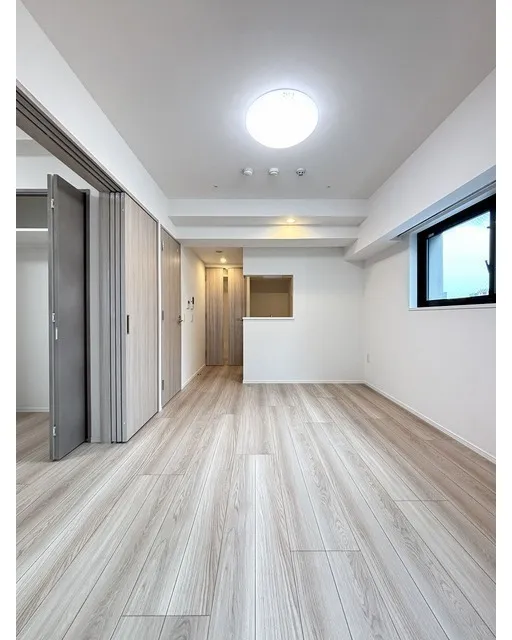 Clarity Ueno Inaricho - Interior - ["Flooring", "Wood", "Ceiling"]