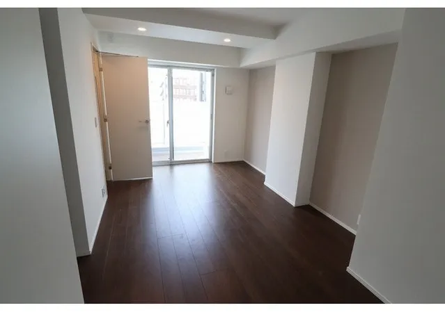 GT Square - Interior - ["Floor", "Flooring", "Wood flooring"]