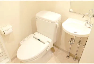 Sky Court Mita Keio University Front Building 1 - Interior - ["Toilet seat", "Toilet", "Plumbing fixture"]