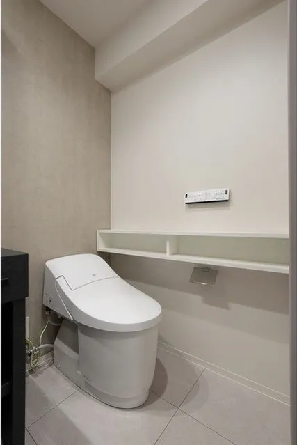 LEFONT PROGRESS SHIBUYA HILLTOP - Interior - ["Plumbing fixture", "Toilet seat", "Bathroom"]