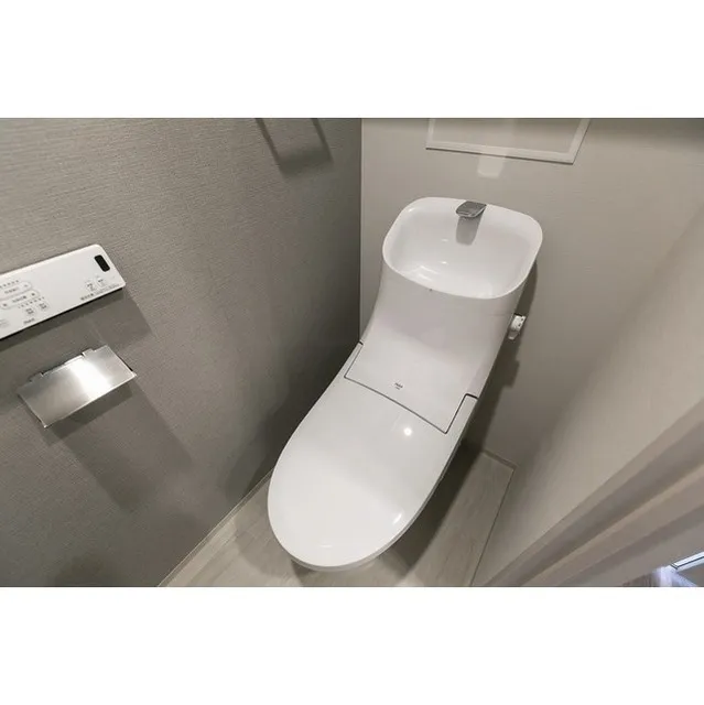 Azur Terrace Meguro Yakumo - Interior - ["Plumbing fixture", "Toilet", "Tap"]
