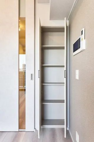 Proud Flat Nishikamata - Interior - ["Wood", "Flooring", "Floor"]