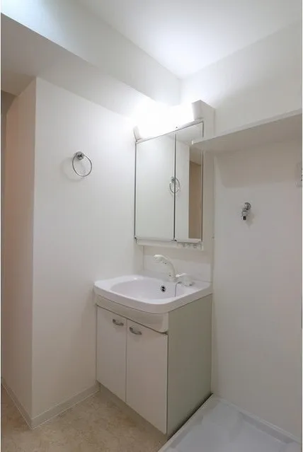 Comforia Ryogoku Troyes - Interior - ["Property", "Room", "Bathroom"]