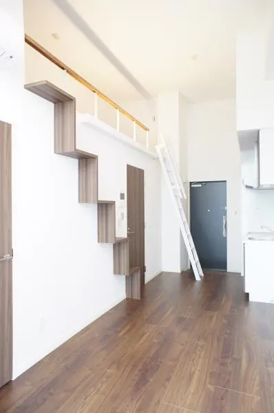 Yatsuyama Sanwa House - Interior - ["Wood", "Flooring", "Stairs"]