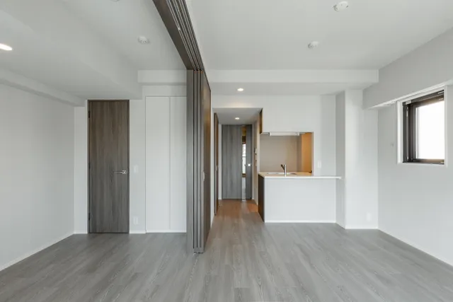 Terrace Okachimachi - Interior - ["Building", "Fixture", "Wood"]