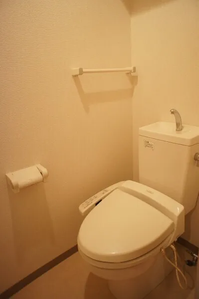 Sereno Shinagawa - Interior - ["Plumbing fixture", "Toilet seat", "Bathroom"]