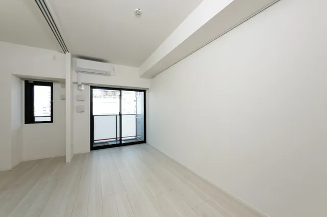 El Sereno Yokohama - Interior - ["Ceiling", "Floor", "Apartment"]